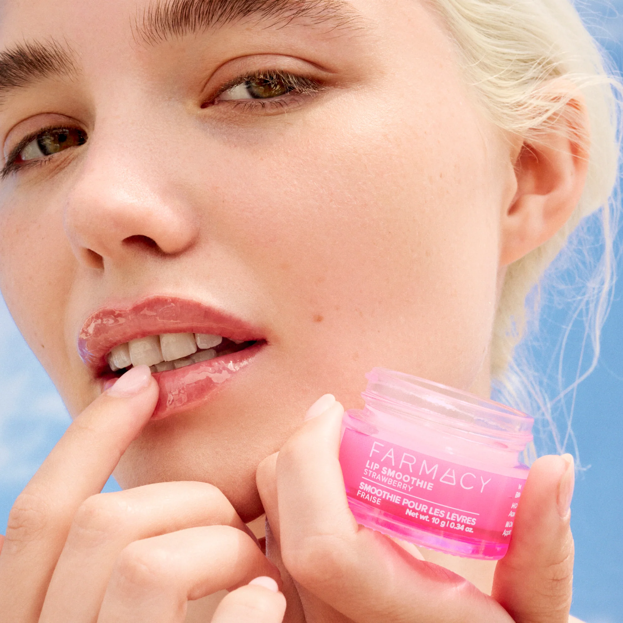 Strawberry Lip Smoothie - Image 4